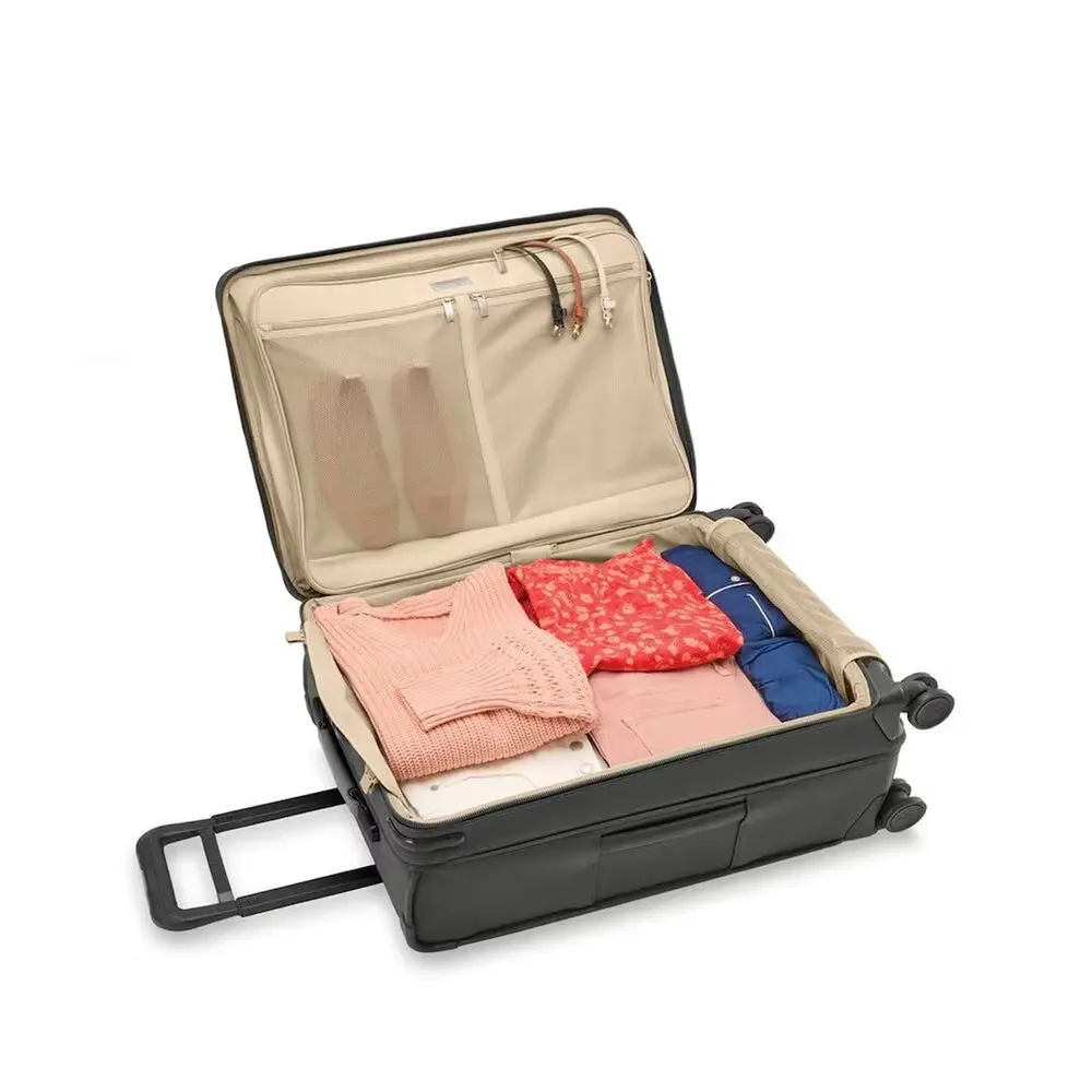 Briggs & Riley Baseline 26-Inch Medium Expandable Spinner Suitcase - 66cm